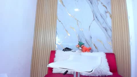 LULU online show from 03/19/26, 01:48