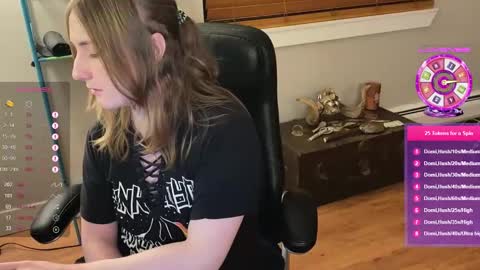 Lulu online show from 01/30/25, 02:38