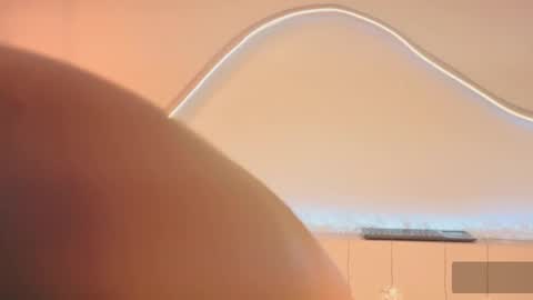 Snapshot of luluwonder_ chatting on 12/19/25, 06:15 Lulu online show from 12/19/25, 06:15