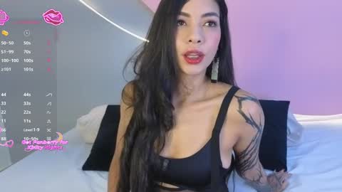 Snapshot of luluwonder_ chatting on 05/09/26, 08:36 Lulu online show from 05/09/26, 08:36