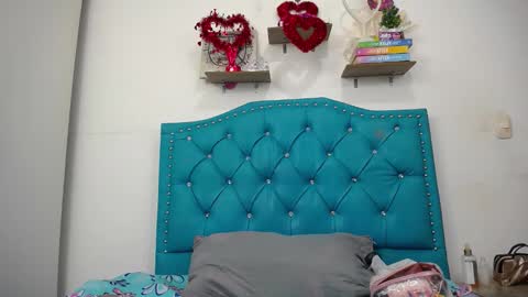 Luly online show from 01/09/25, 04:19