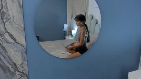 luly_dreams online show from 05/03/26, 11:16