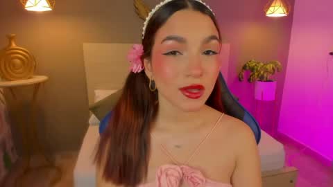 L U M A online show from 04/19/26, 04:01