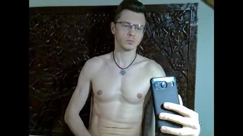 Andrew independent model 2000-0000 CET daily online show from 02/16/26, 09:44