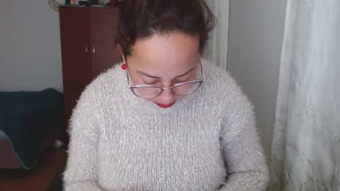 Snapshot of lumi_84 chatting on 12/19/24, 10:34 LUMI     online show from 12/19/24, 10:34