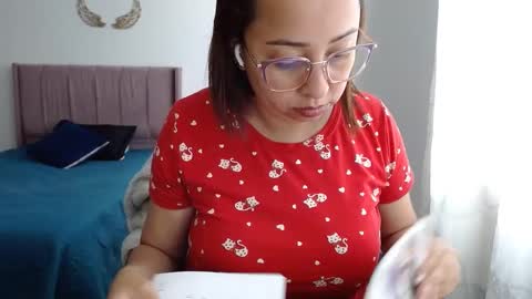 Snapshot of lumi_84 chatting on 01/10/25, 06:49 LUMI     online show from 01/10/25, 06:49