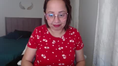 Snapshot of lumi_84 chatting on 01/11/25, 01:37 LUMI     online show from 01/11/25, 01:37