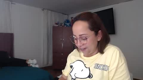 Snapshot of lumi_84 chatting on 01/15/25, 01:45 LUMI     online show from 01/15/25, 01:45