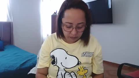 Snapshot of lumi_84 chatting on 01/15/25, 12:15 LUMI     online show from 01/15/25, 12:15