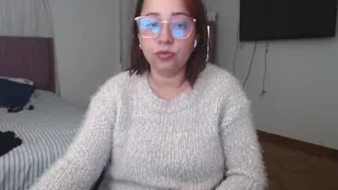 Snapshot of lumi_84 chatting on 01/31/25, 03:30 LUMI     online show from 01/31/25, 03:30