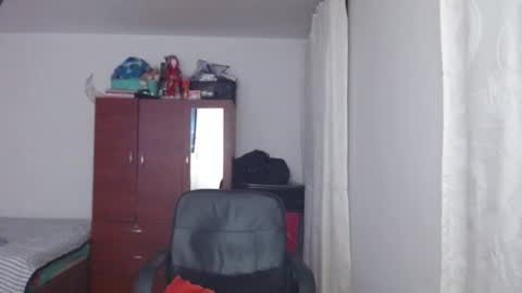 Snapshot of lumi_84 chatting on 02/04/25, 04:05 LUMI     online show from 02/04/25, 04:05