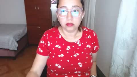 Snapshot of lumi_84 chatting on 02/11/25, 01:41 LUMI     online show from 02/11/25, 01:41