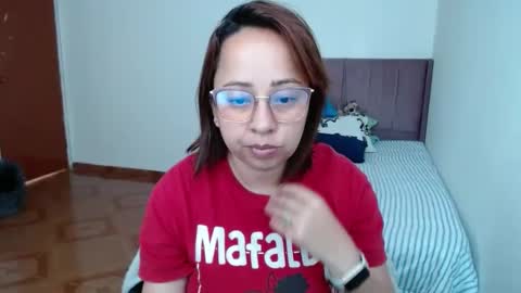 Snapshot of lumi_84 chatting on 02/15/25, 08:33 LUMI     online show from 02/15/25, 08:33