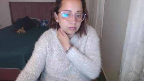 Snapshot of lumi_84 chatting on 03/08/25, 01:06 LUMI     online show from 03/08/25, 01:06