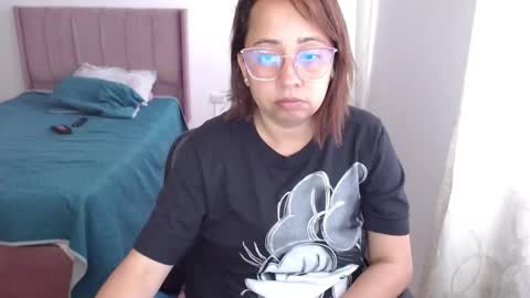 Snapshot of lumi_84 chatting on 03/12/25, 10:28 LUMI     online show from 03/12/25, 10:28