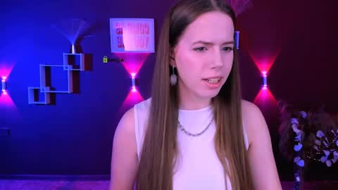 Sweet Lumi online show from 04/07/26, 07:53