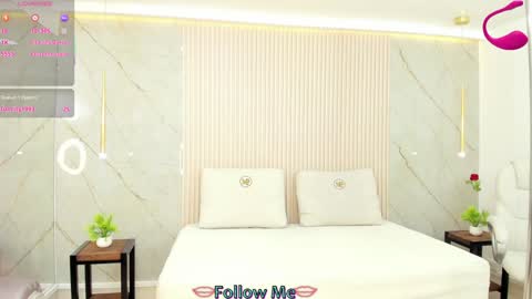 luminous__queen online show from 02/09/25, 02:06