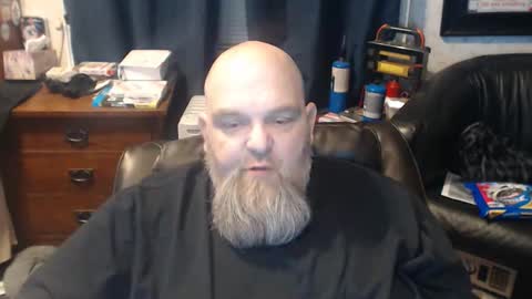 Snapshot of lump420 chatting on 05/12/26, 03:47 lump420 online show from 05/12/26, 03:47