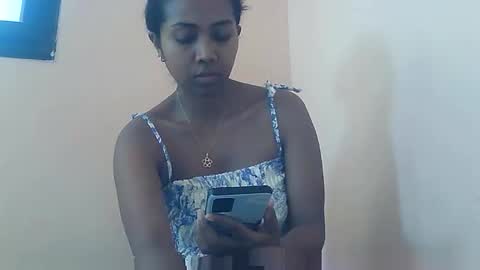 Luna online show from 04/14/26, 07:03