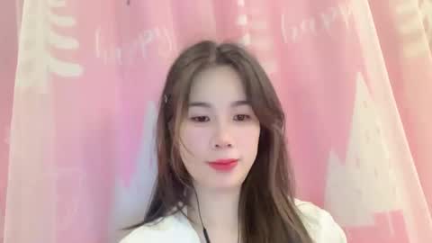 Luna online show from 04/18/26, 07:58