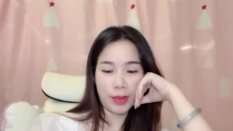 Snapshot of luna4739 chatting on 06/05/26, 01:06 Luna online show from 06/05/26, 01:06