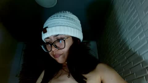 Luna online show from 03/11/25, 07:58