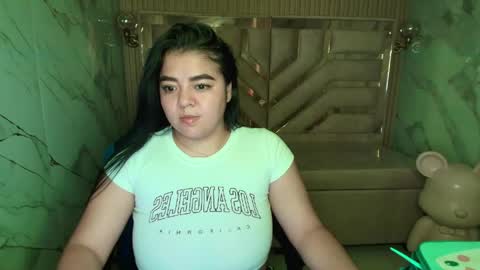 Luna online show from 05/02/26, 03:33