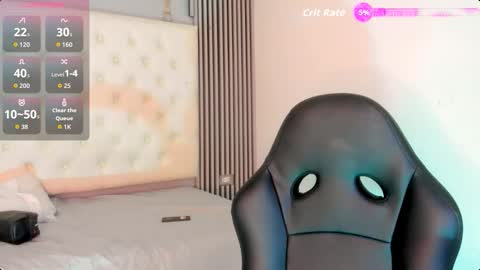 luna and banji online show from 12/23/25, 05:05