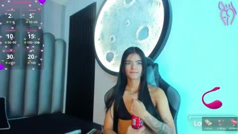 Snapshot of luna_bella_23 chatting on 05/24/26, 04:28 luna_bella_23 online show from 05/24/26, 04:28