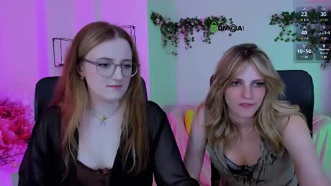 luna_berryy online show from 06/22/26, 07:11