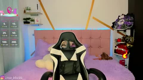 Luna online show from 02/12/26, 11:11