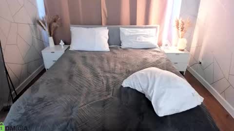 luna online show from 03/08/26, 02:04