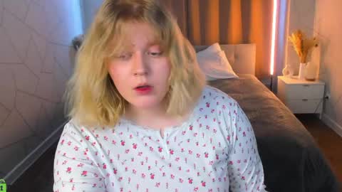 luna online show from 04/18/26, 01:09