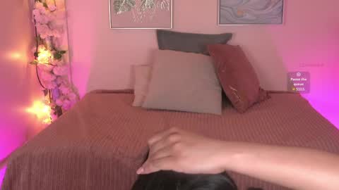 Lunita online show from 04/13/26, 07:19