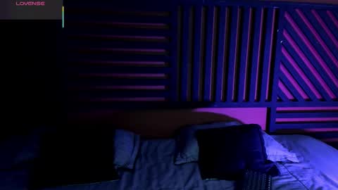 luna_cute14 online show from 01/17/26, 08:12