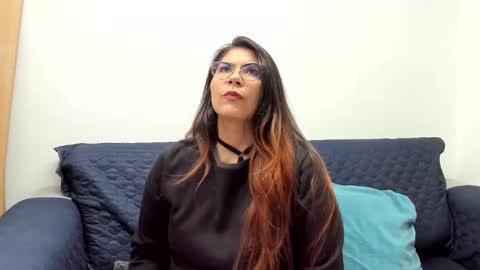 luna  online show from 03/01/25, 11:17