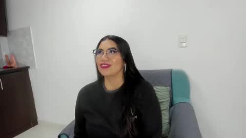 luna  online show from 11/29/25, 11:13