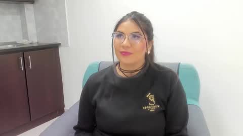 luna  online show from 12/20/25, 11:17