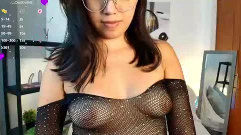 Luna Ferrer online show from 06/23/26, 09:02
