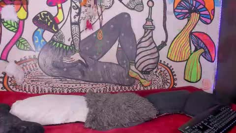 luna_gc online show from 03/02/26, 10:16