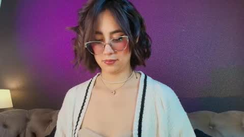 Snapshot of luna_gv chatting on 02/21/26, 11:11 Luna online show from 02/21/26, 11:11