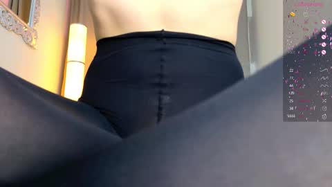 Luna online show from 11/29/25, 06:05