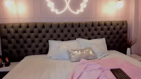 luna_hot_ass online show from 03/21/26, 11:08