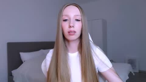 Luna online show from 03/07/26, 09:56