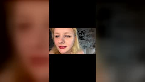 Luna online show from 04/21/26, 02:01