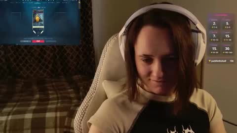 luna_loveeee online show from 10/10/25, 05:39