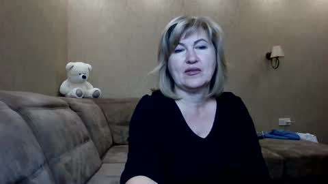 luna_lure11 online show from 10/04/25, 05:44
