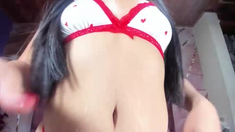 LUNA online show from 12/21/25, 04:08