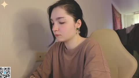 Snapshot of luna_moon13 chatting on 05/28/26, 03:15 Luna online show from 05/28/26, 03:15