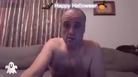Luna online show from 11/01/25, 10:56